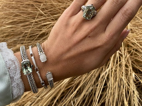 Tips for Matching Jewelry