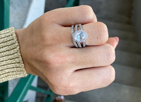 Why Double Band Engagement Rings are Gaining Popularity