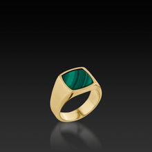 Load image into Gallery viewer, Yellow Gold Signet Ring with Malachite