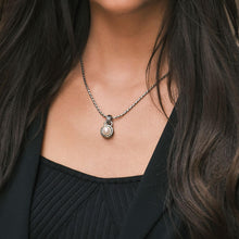 Load image into Gallery viewer, Solar Eclipse Pearl Pendant Necklace