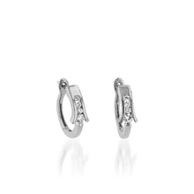 Load image into Gallery viewer, Venture Diamond Hoop Earrings