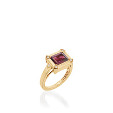 Load image into Gallery viewer, Signature Rhodolite Garnet and Diamond Yellow Gold Ring