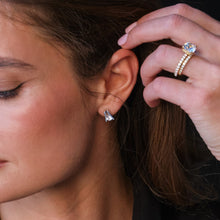 Load image into Gallery viewer, Venture Diamond Solitaire Earring