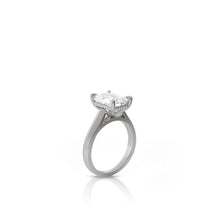 Load image into Gallery viewer, Fia Engagement Ring