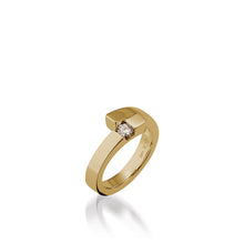 Load image into Gallery viewer, Women's 14 karat Yellow Gold Pivot Diamond Ring