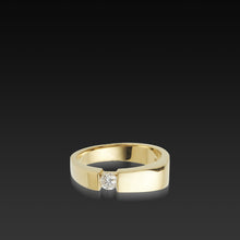 Load image into Gallery viewer, Men's 18-karat yellow gold Quarter Carat Diamond Band