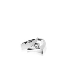 Load image into Gallery viewer, Women's 14-karat White Gold Oyster Diamond Ring
