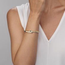 Load image into Gallery viewer, Pivot Diamond Bracelet