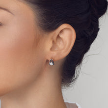 Load image into Gallery viewer, Venture Diamond Solitaire Earring