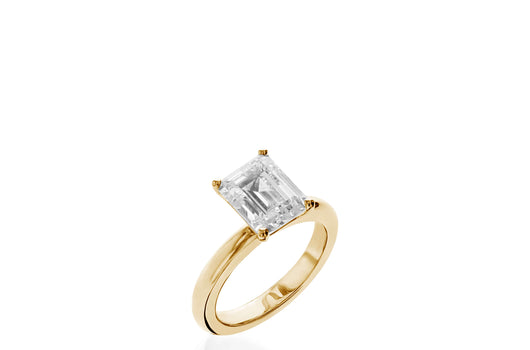 Why Choose an Emerald Cut Engagement Ring