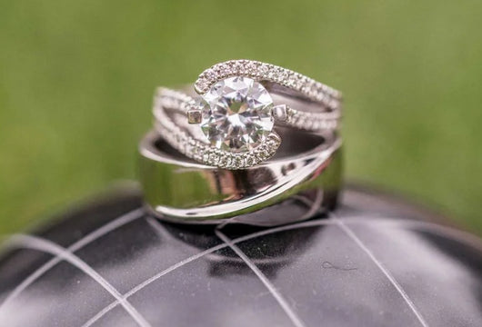 3 Reasons to Consider Matching Wedding Bands