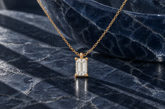 The Enduring Charm of a 14 Karat Diamond Necklace