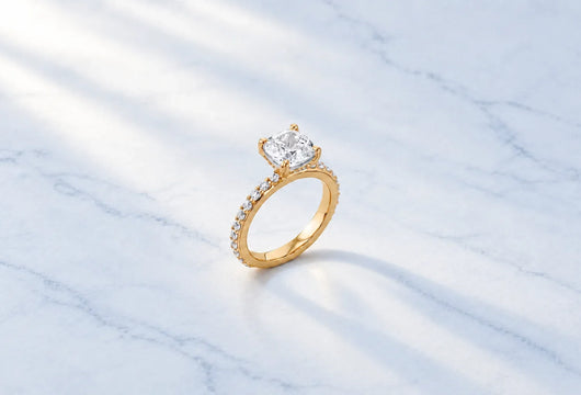 Why a 2 Carat Solitaire with a Pavé Band Offers Unbeatable Sparkle