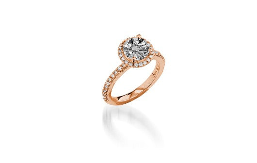 Why Halo Engagement Rings Are Trending