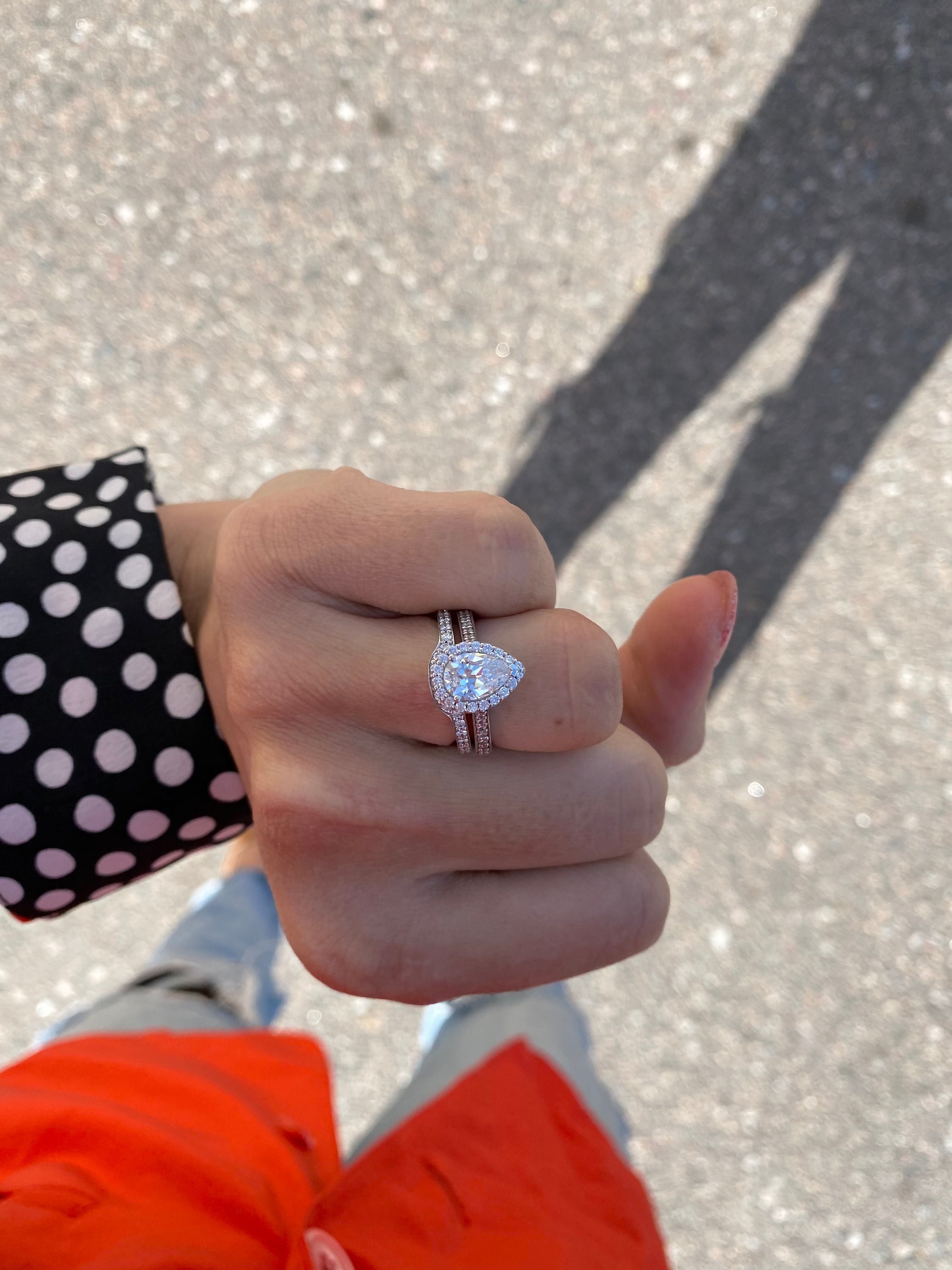 5 Secrets to Selling Your Engagement Ring for the Most Money/March 2024 –  DIAMOCYCLE