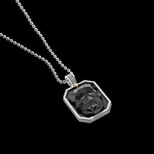 Load image into Gallery viewer, Men's Large Skull Pendant Necklace
