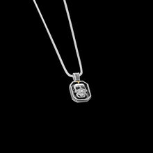 Load image into Gallery viewer, Men's Small Skull Pendant Necklace
