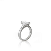 Load image into Gallery viewer, Piper Diamond Engagement Ring
