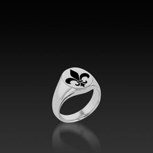 Load image into Gallery viewer, Palladium Silver Signet Ring with Fleur de Lis

