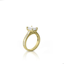 Load image into Gallery viewer, Piper Diamond Engagement Ring

