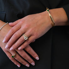 Load image into Gallery viewer, Pinnacle Petite Gemstone Bracelet with Pave Diamonds
