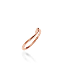 Load image into Gallery viewer, Bellissima Rose Gold Wedding Band
