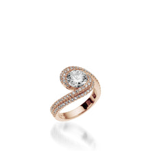 Load image into Gallery viewer, 18 karat Rose Gold Royale Diamond Engagement Ring
