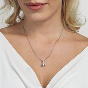 Oyster Small Diamond Pendant Necklace
