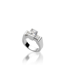 Load image into Gallery viewer, 18 karat White Gold Ventana Trio 1 Carat Diamond Engagement Ring
